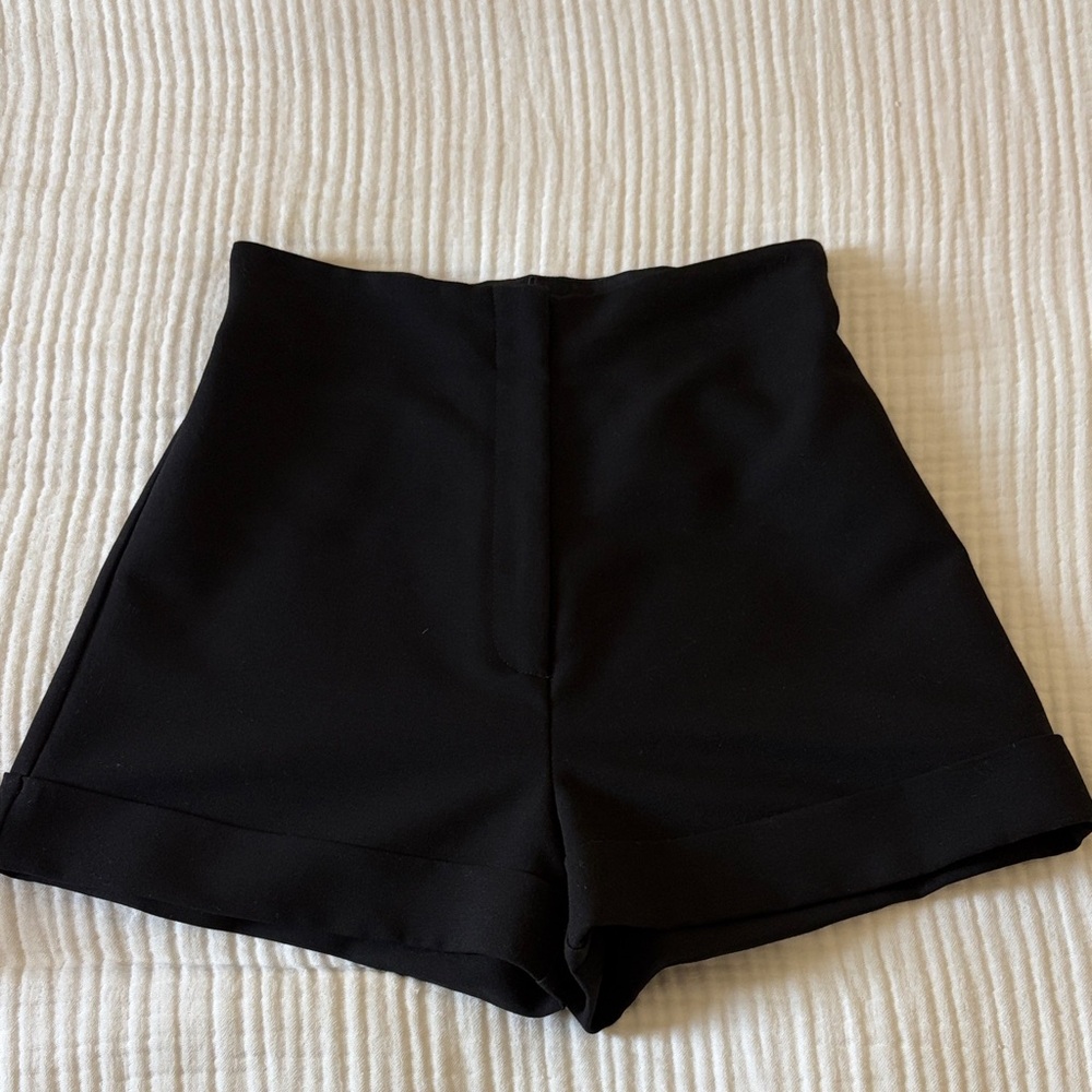 Revolve Classic Black Women's Shorts